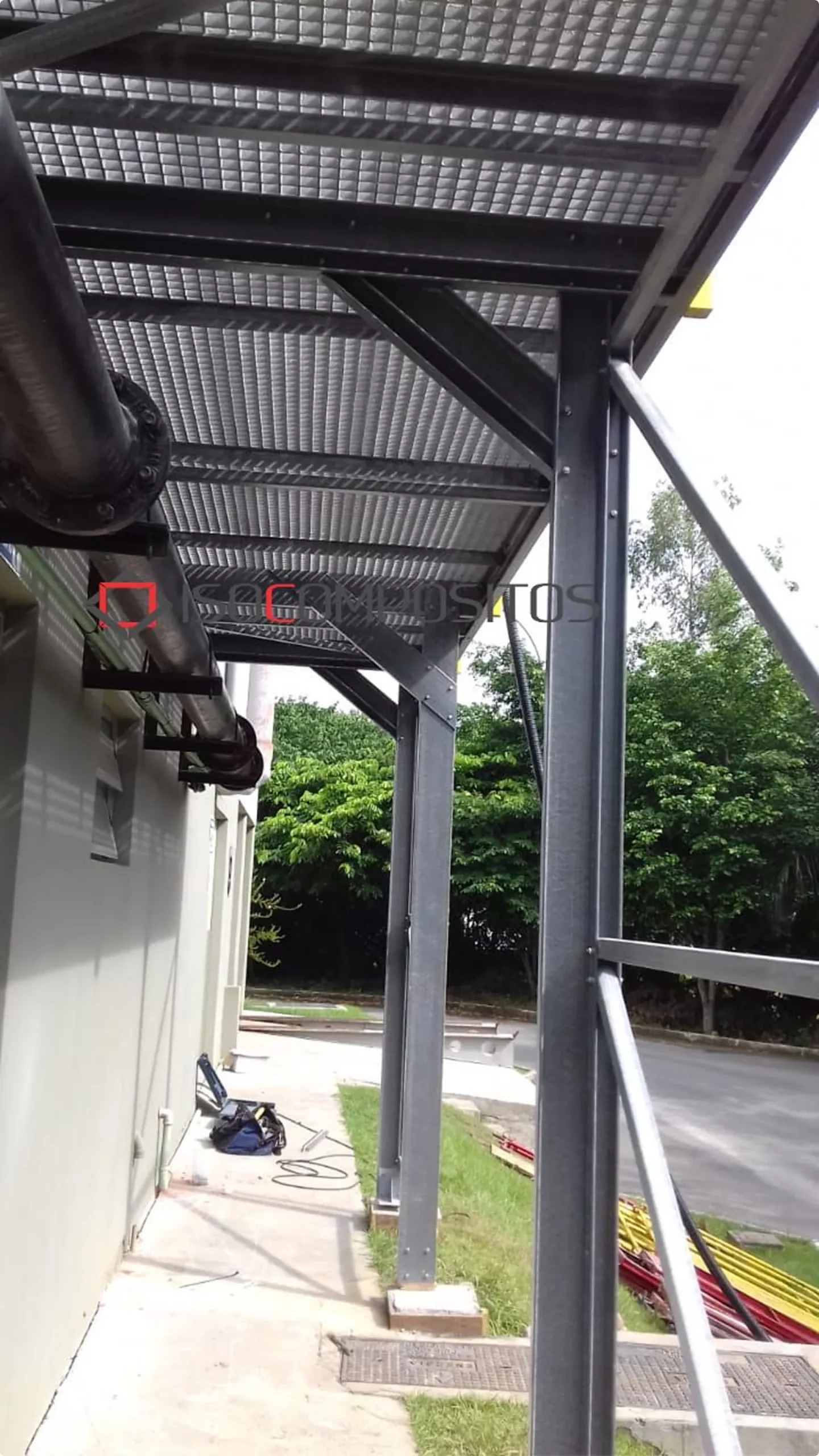 Isocompositos - plataformas 466