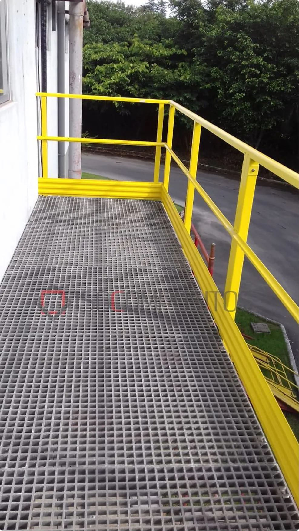 Isocompositos - grades de piso 235