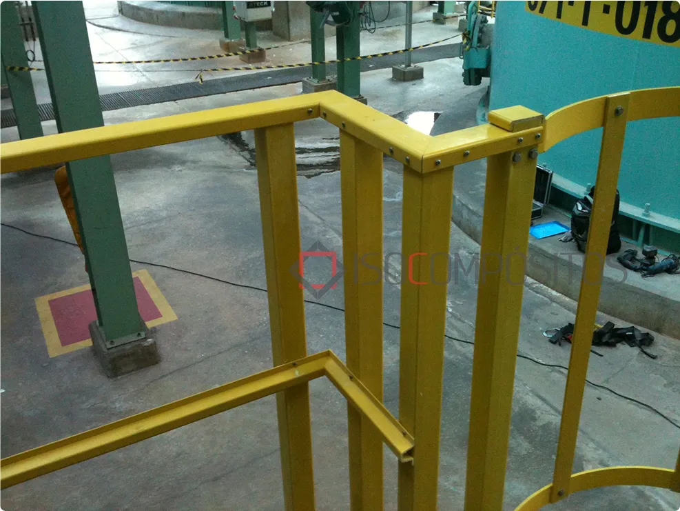 Isocompositos - guarda corpo 994